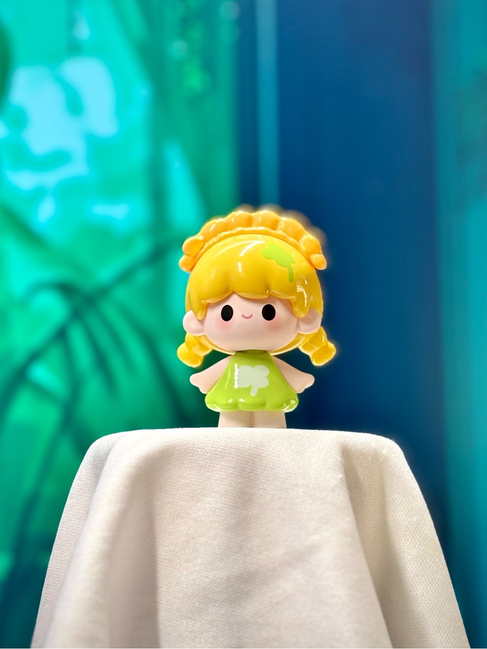 UUTOY Time Travel Series Bean Blind Bag mini figure | Lucky Time